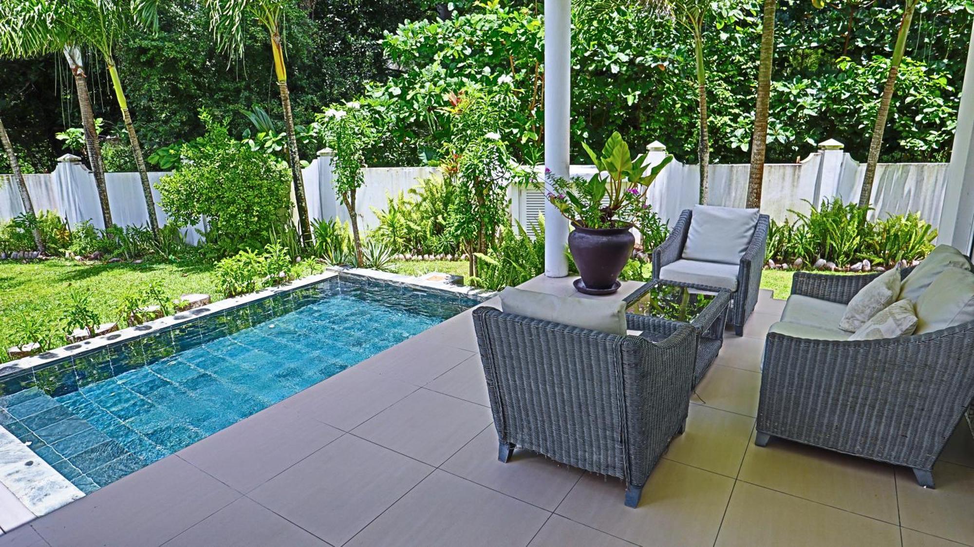 Villa Blanc - Chateau Elysium โบวาลง ภายนอก รูปภาพ